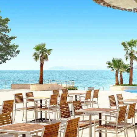 公寓 A2 - Modern Apt Near The Beach With Two Balconies