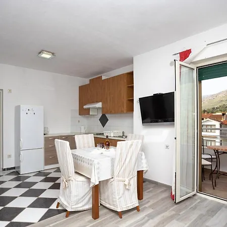 A2 - Modern Apt Near The Beach With Two Balconies 公寓 珀德垂那